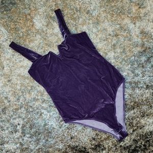 🌌 purple velvet V-shaped bodysuit🌌
